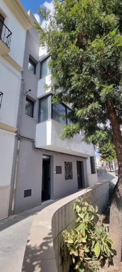 Virrey Del Pino - Apartamento En Baena Bagian luar foto