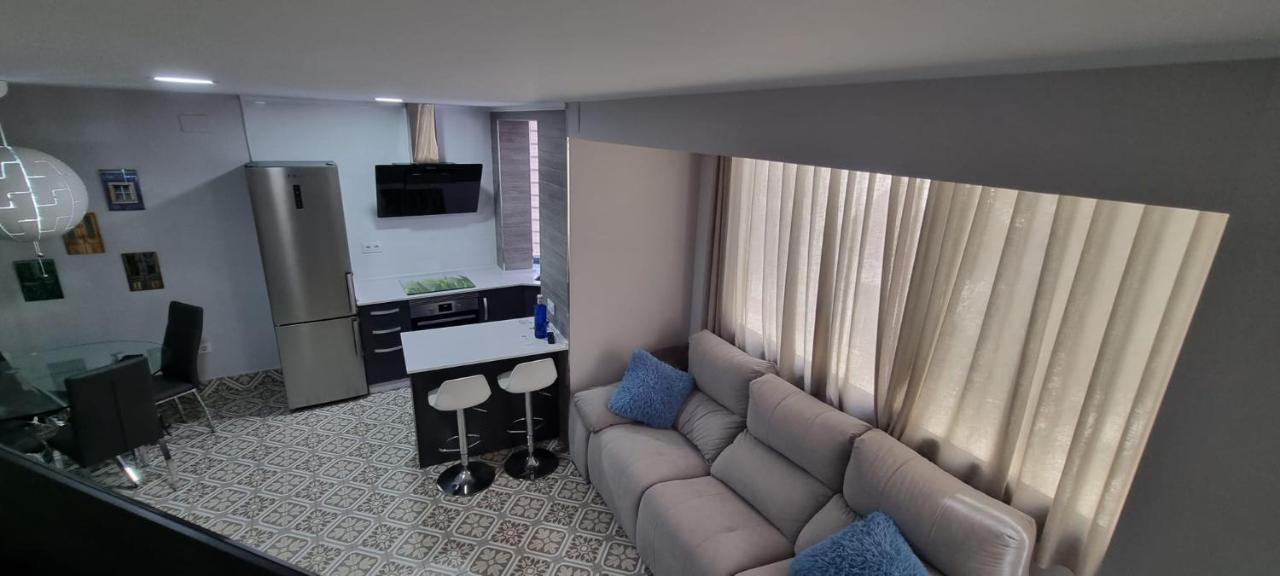 Virrey Del Pino - Apartamento En Baena Bagian luar foto