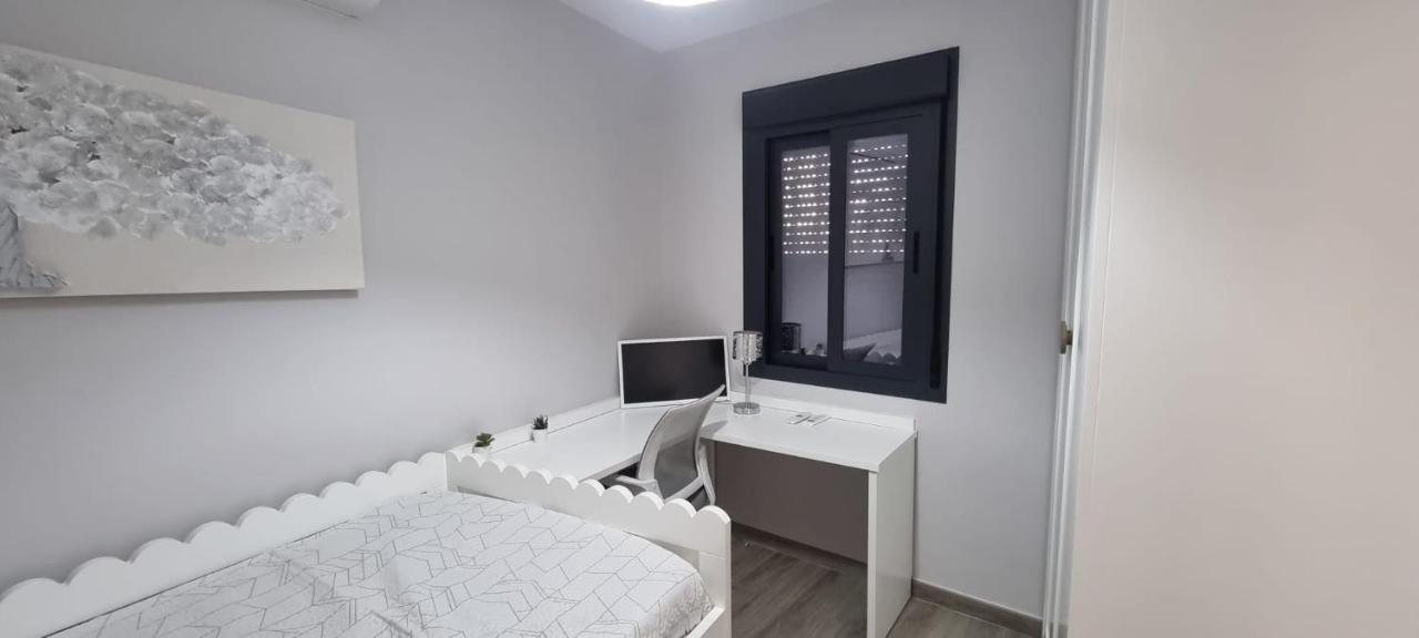 Virrey Del Pino - Apartamento En Baena Bagian luar foto